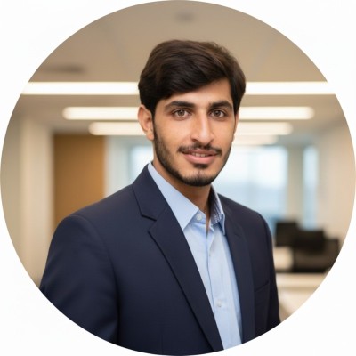 Mujahid Raja headshot